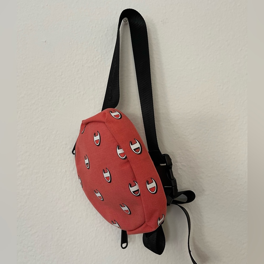 Champion Fanny Pack
